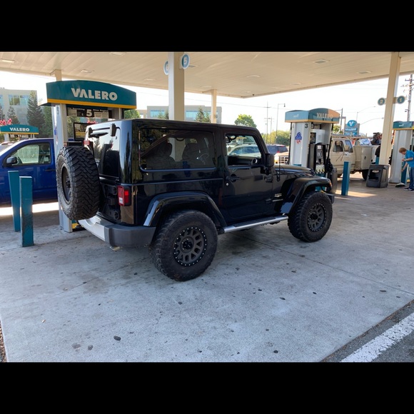 Meet your Posher, Garrett - Picture 1 of 1